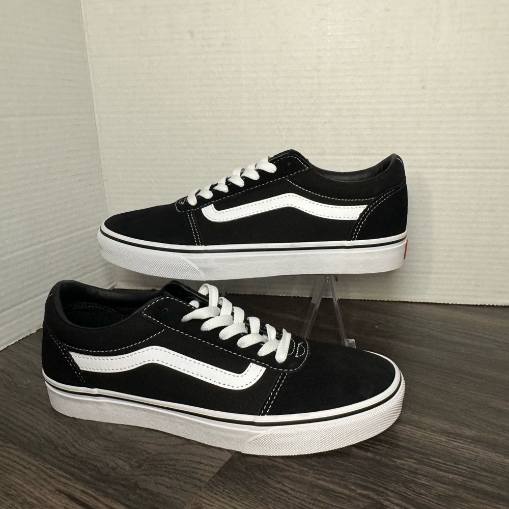 Vans Men's Ward Black/White Suede/Canvas Mix Skate Shoes Size 8.5  New